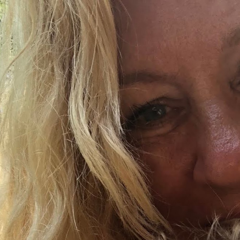 Meet your Posher, Joanne